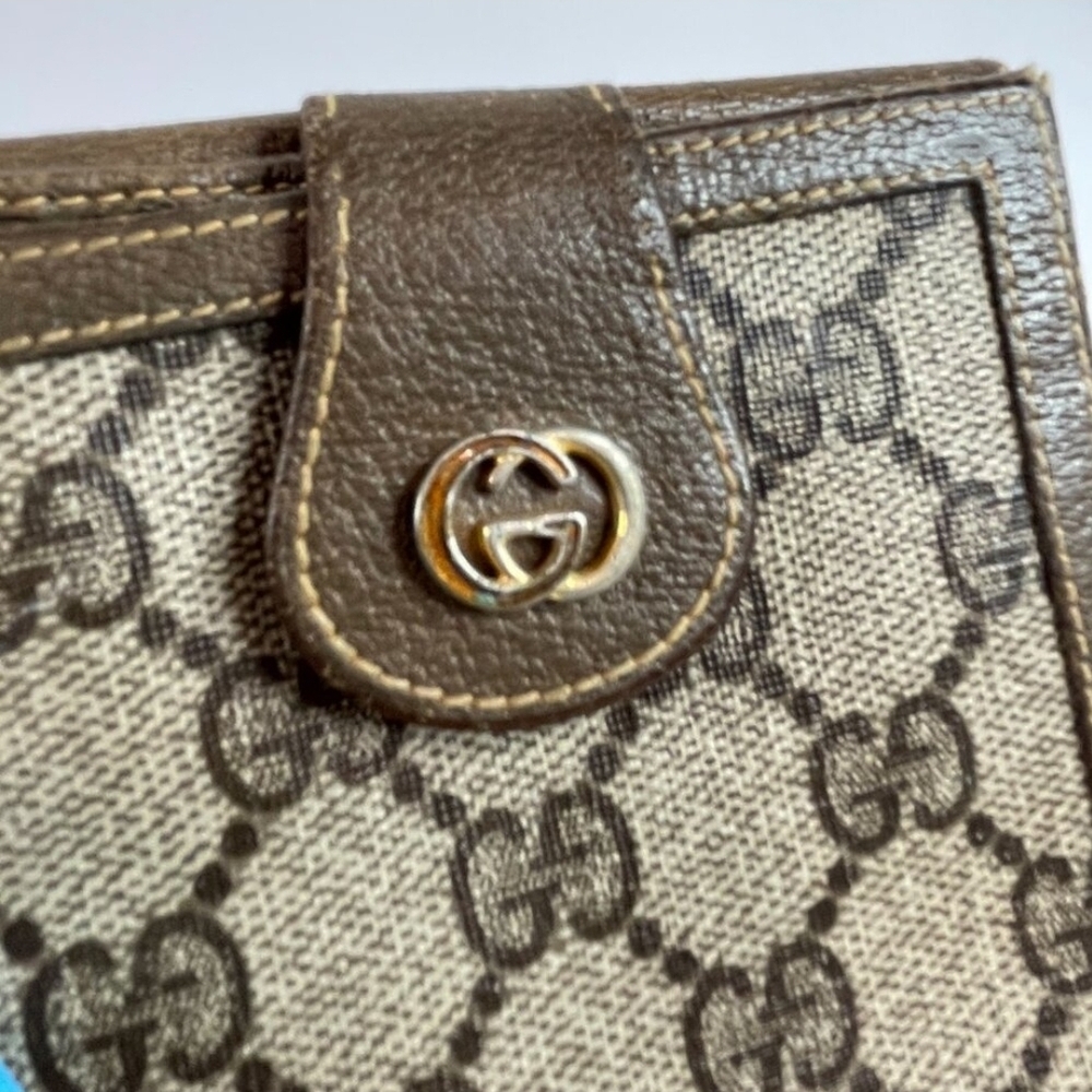 Gucci Vintage Monogrammed Leather Wallet - Picture 4 of 11
